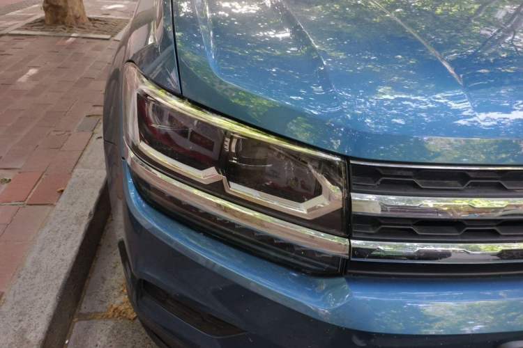 Used Volkswagen Tharu 2019 280TSI Two-Wheel Drive Luxury Version China VI Standard Right Front Headlight
