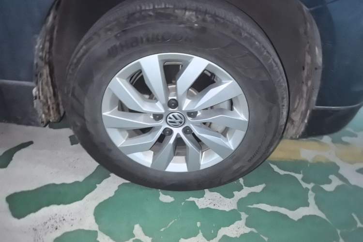 Used Volkswagen Tharu 2019 280TSI Two-Wheel Drive Trend Edition China VI Standard Right Front Wheel Hub
