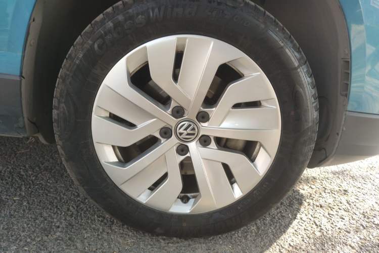 Used Volkswagen Tharu 2019 280TSI Two-Wheel Drive Comfort Edition China V Standard Right Front Wheel Hub