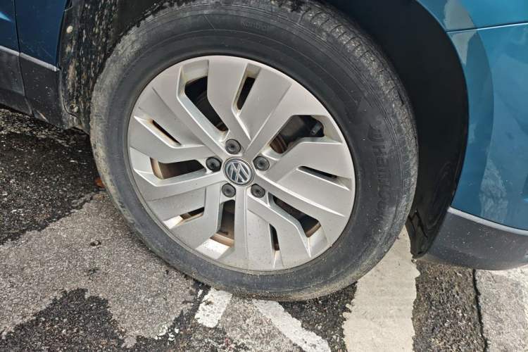 Used Volkswagen Tharu 2019 280TSI Two-Wheel Drive Comfort Edition China V Standard Right Front Wheel Hub