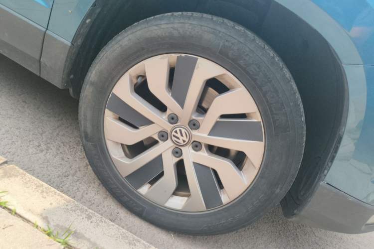Used Volkswagen Tharu 2019 280TSI Two-Wheel Drive Comfort Edition China VI Standard Right Front Wheel Hub
