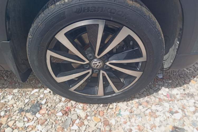 Used Volkswagen Tharu 2019 330TSI Four-Wheel Drive Luxury Edition China VI Standard Right Front Wheel Hub