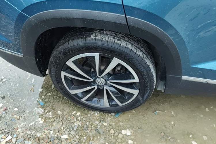 Used Volkswagen Tharu 2019 280TSI Two-Wheel Drive Flagship Version China VI Standard Right Rear Wheel Hub