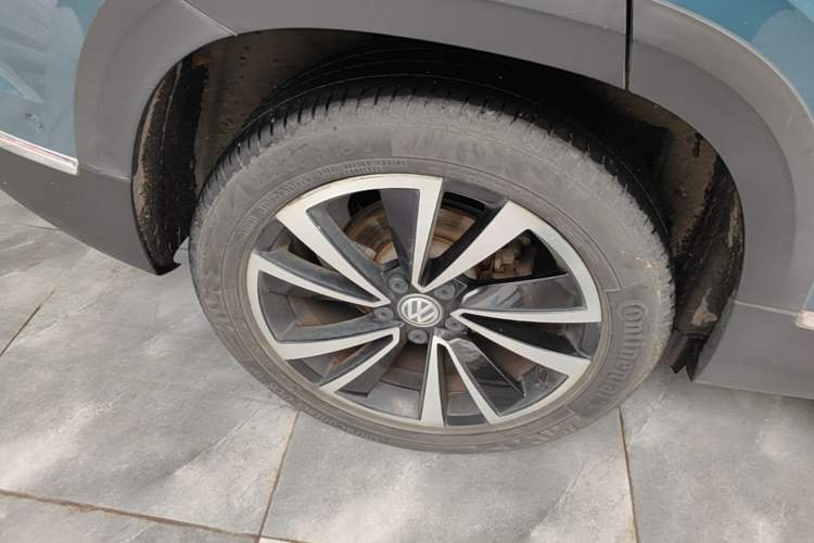 Used Volkswagen Tharu 2019 280TSI Two-Wheel Drive Flagship Edition China V Standard Right Rear Wheel Hub