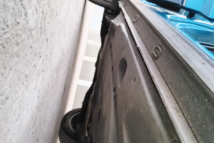 Used Volkswagen Tharu 2019 330TSI Four-Wheel Drive Flagship Model China VI Standard Right Side Sill