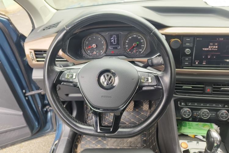 Used Volkswagen Tharu 2019 280TSI Two-Wheel Drive Luxury Edition China V Standard Steering Wheel