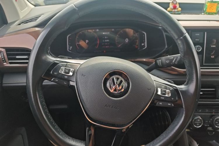 Used Volkswagen Tharu 2019 330TSI Four-Wheel Drive Flagship Model China VI Standard Steering Wheel