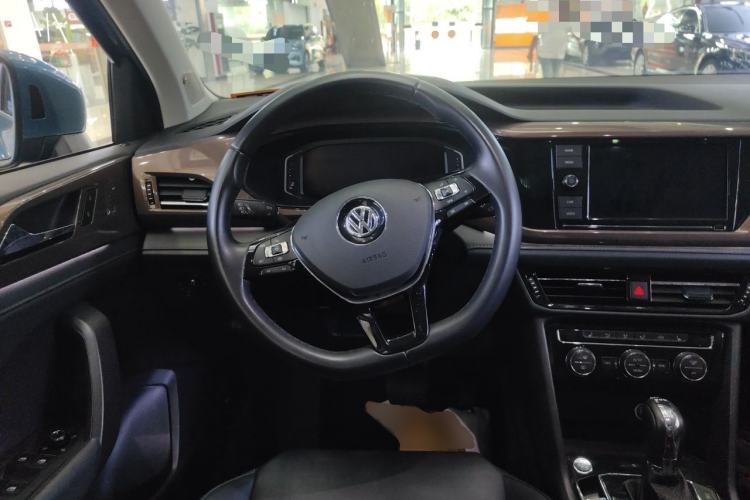 Used Volkswagen Tharu 2019 330TSI Four-Wheel Drive Flagship Model China VI Standard Steering Wheel