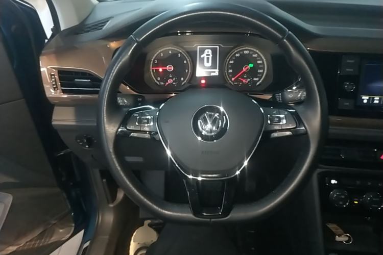 Used Volkswagen Tharu 2019 280TSI Two-Wheel Drive Comfort Edition China V Standard Steering Wheel