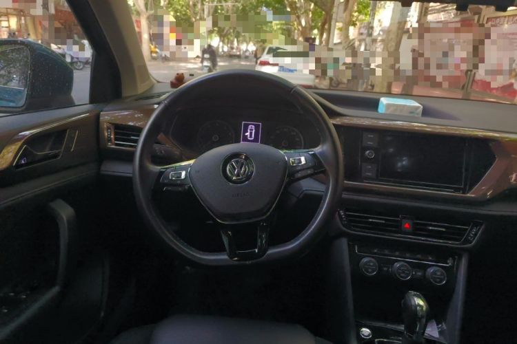 Used Volkswagen Tharu 2019 280TSI Two-Wheel Drive Luxury Version China VI Standard Steering Wheel