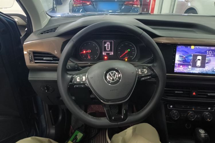 Used Volkswagen Tharu 2019 280TSI Two-Wheel Drive Comfort Edition China VI Standard Steering Wheel