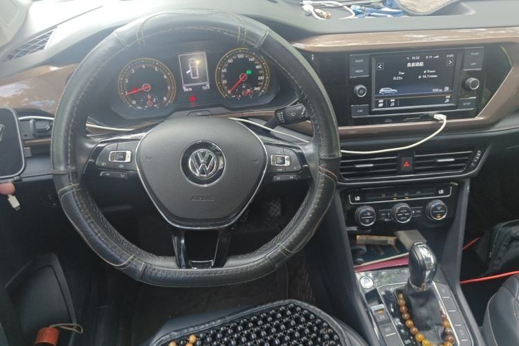 Used Volkswagen Tharu 2019 280TSI Two-Wheel Drive Comfort Edition China VI Standard Steering Wheel