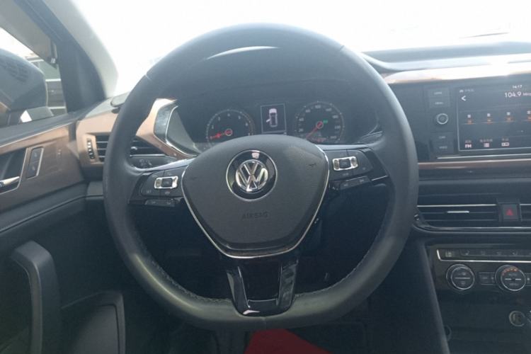 Used Volkswagen Tharu 2019 330TSI Four-Wheel Drive Luxury Edition China VI Standard Steering Wheel