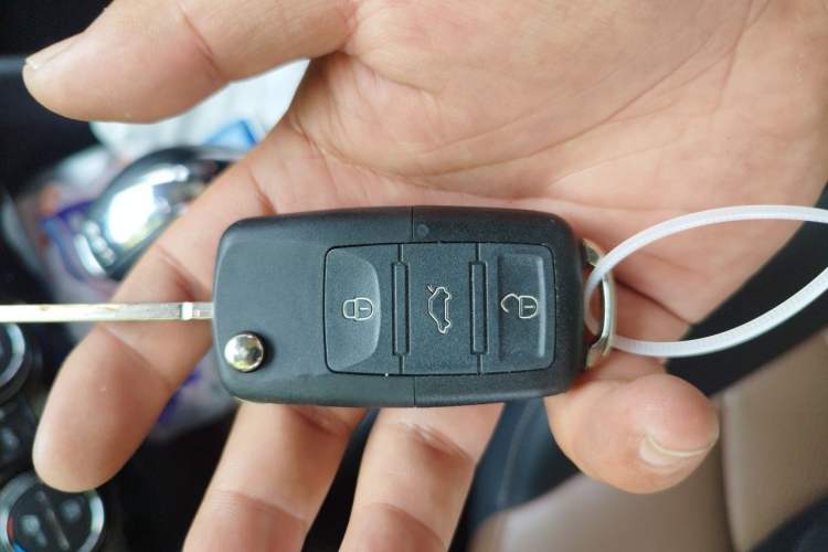 Used Volkswagen Tharu 2019 330TSI Four-Wheel Drive Flagship Model China VI Standard Vehicle Key