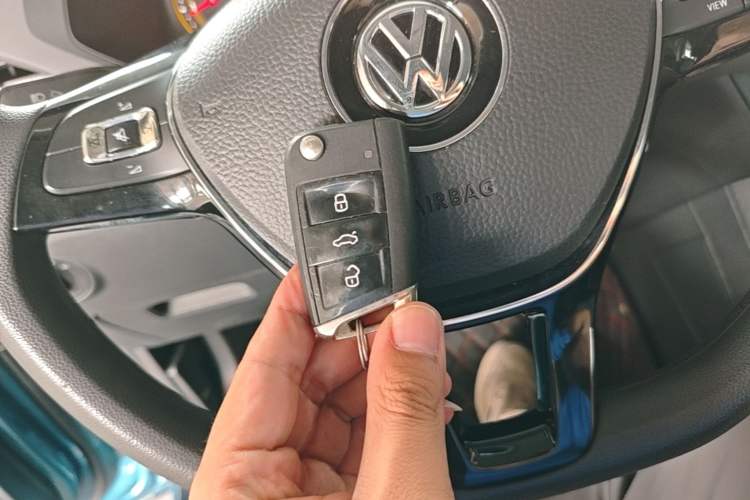 Used Volkswagen Tharu 2019 280TSI Two-Wheel Drive Trend Edition China VI Standard Vehicle Key