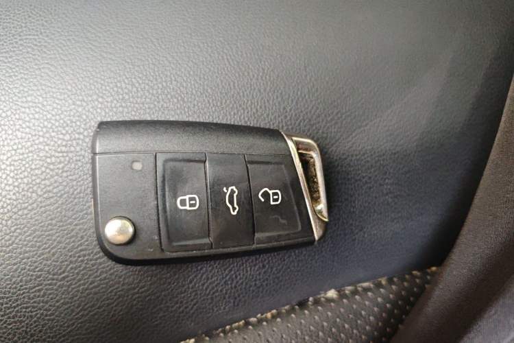 Used Volkswagen Tharu 2019 330TSI Four-Wheel Drive Flagship Model China VI Standard Vehicle Key