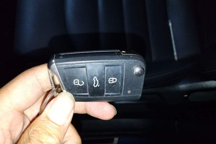 Used Volkswagen Tharu 2019 280TSI Two-Wheel Drive Comfort Edition China VI Standard Vehicle Key