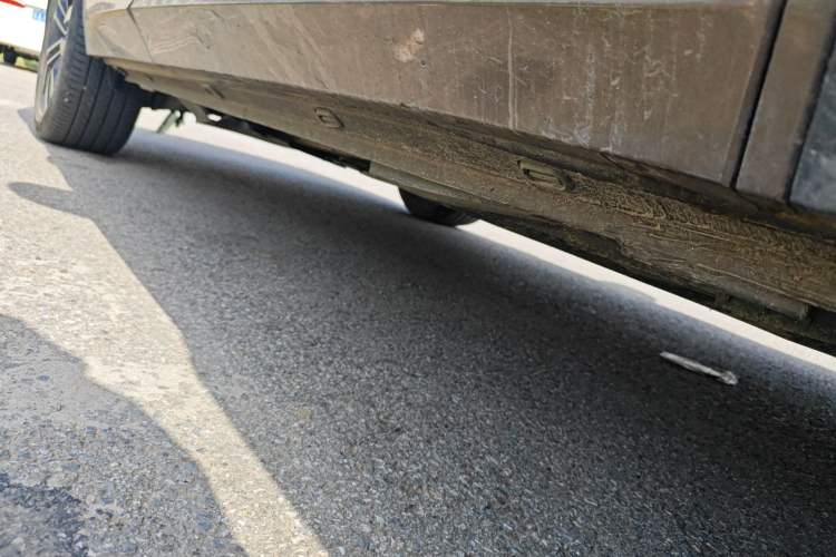 Used Volkswagen Tharu 2019 280TSI Two-Wheel Drive R-Line China VI Standard Chassis Front Right