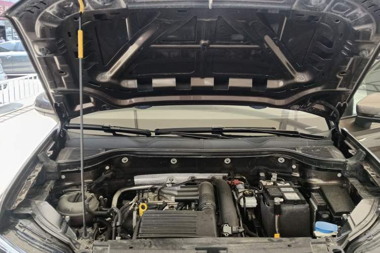 Used Volkswagen Tharu 2019 280TSI Two-Wheel Drive Comfort Edition China V Standard Engine Bay