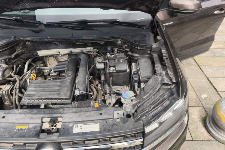 Used Volkswagen Tharu 2019 280TSI Two-Wheel Drive Comfort Edition China V Standard Engine Bay Left
