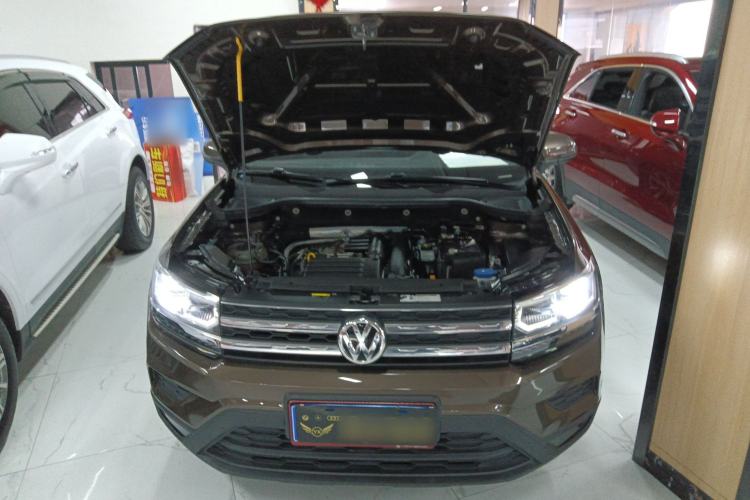 Used Volkswagen Tharu 2019 280TSI Two-Wheel Drive Luxury Version China VI Standard Engine Bay