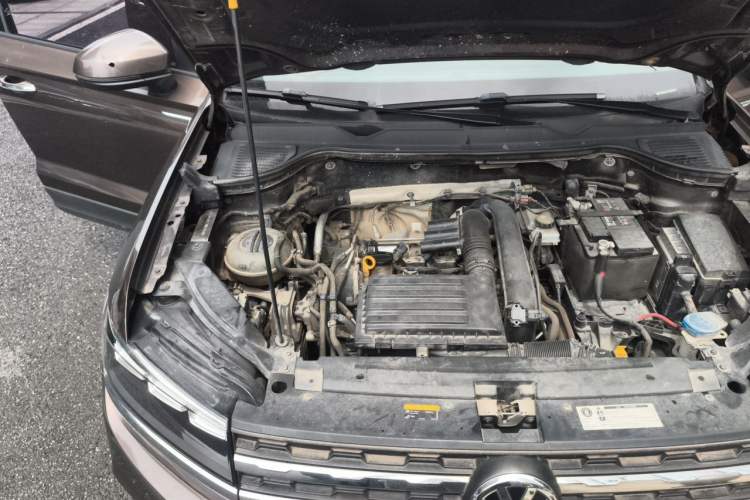 Used Volkswagen Tharu 2019 280TSI Two-Wheel Drive Comfort Edition China V Standard Engine Bay Right