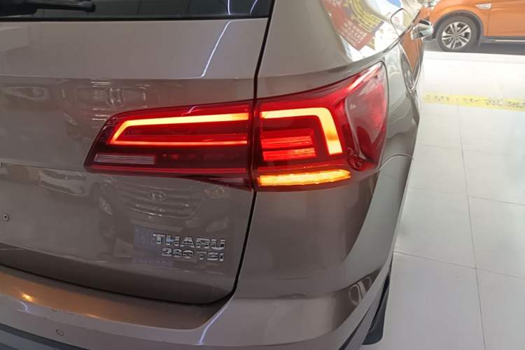 Used Volkswagen Tharu 2019 280TSI Two-Wheel Drive Comfort Edition China VI Standard Exterior 1