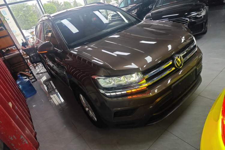 Used Volkswagen Tharu 2019 280TSI Two-Wheel-Drive Trend Edition China V Standard Front Right 45 Deg