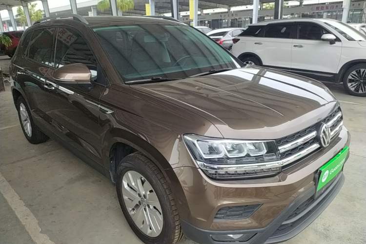 Used Volkswagen Tharu 2019 280TSI Two-Wheel Drive Comfort Edition China VI Standard Front Right 45 Deg