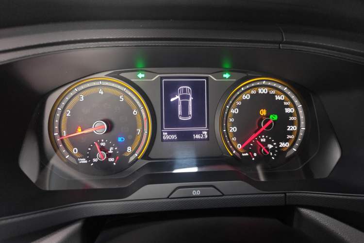 Used Volkswagen Tharu 2019 280TSI Two-Wheel-Drive Trend Edition China V Standard Instrument Cluster