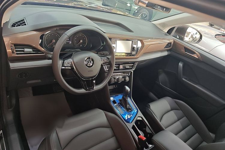 Used Volkswagen Tharu 2019 280TSI Two-Wheel Drive Comfort Edition China V Standard Interior 3