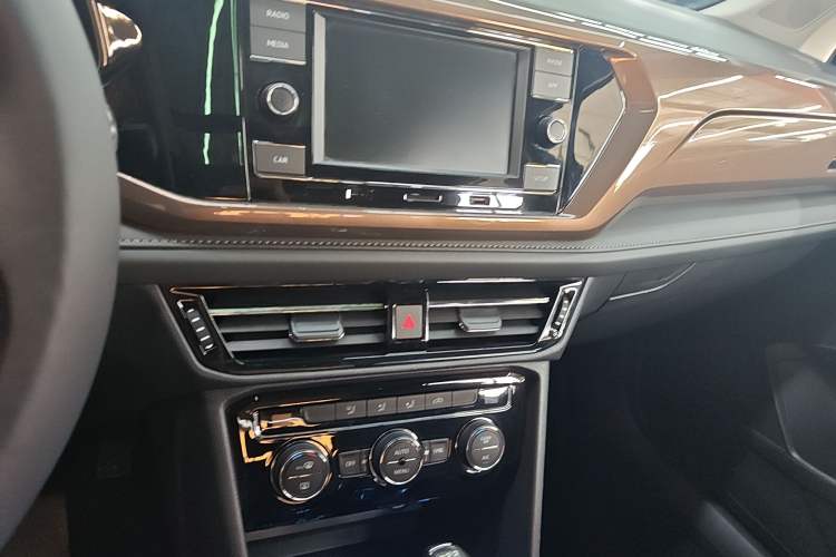 Used Volkswagen Tharu 2019 280TSI Two-Wheel Drive Comfort Edition China V Standard Interior 6