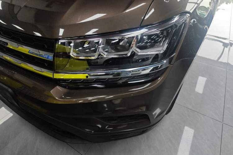 Used Volkswagen Tharu 2019 280TSI Two-Wheel-Drive Trend Edition China V Standard Left Front Headlight