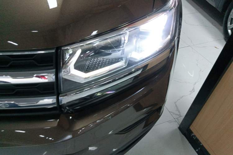 Used Volkswagen Tharu 2019 280TSI Two-Wheel Drive Luxury Version China VI Standard Left Front Headlight