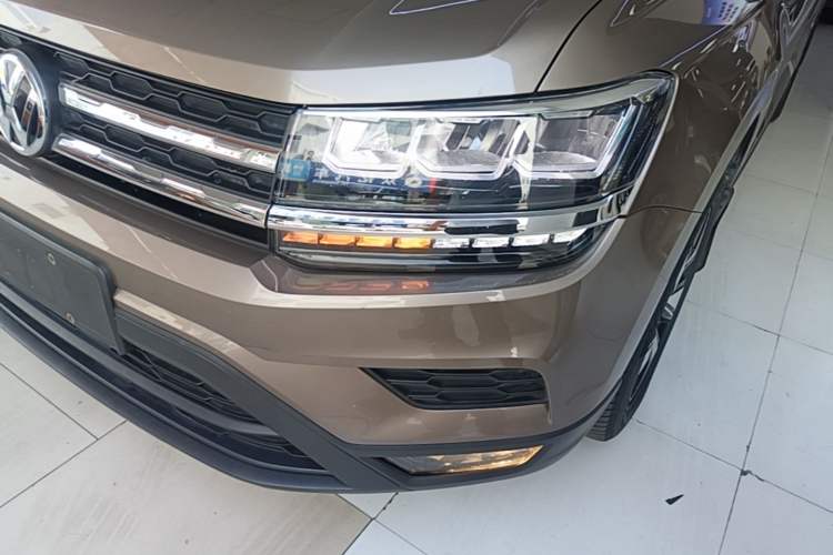 Used Volkswagen Tharu 2019 280TSI Two-Wheel Drive Comfort Edition China VI Standard Left Front Headlight