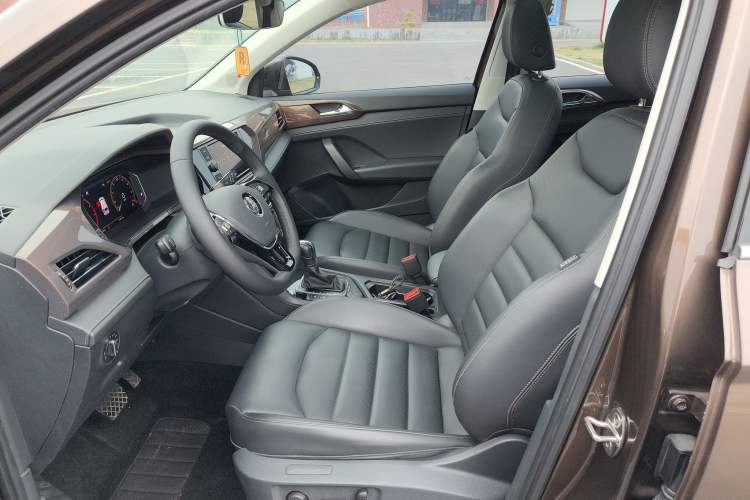 Used Volkswagen Tharu 2019 330TSI Four-Wheel Drive Flagship Model China VI Standard Left Front Seat