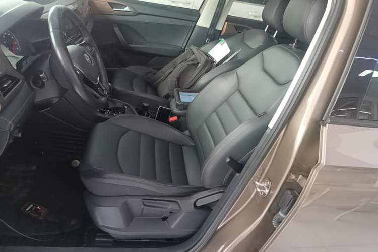 Used Volkswagen Tharu 2019 280TSI Two-Wheel Drive Comfort Edition China VI Standard Left Front Seat