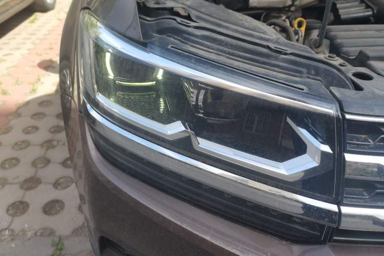 Used Volkswagen Tharu 2019 280TSI Two-Wheel Drive Flagship Edition China V Standard Right Front Headlight