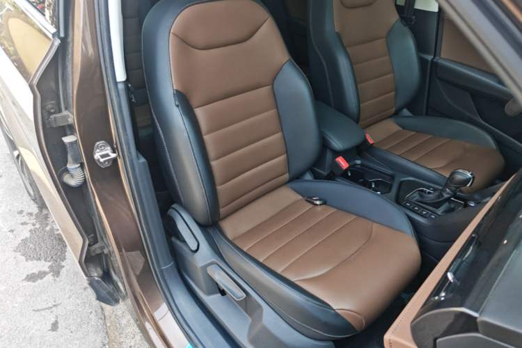 Used Volkswagen Tharu 2019 280TSI Two-Wheel Drive Flagship Edition China V Standard Right Front Seat