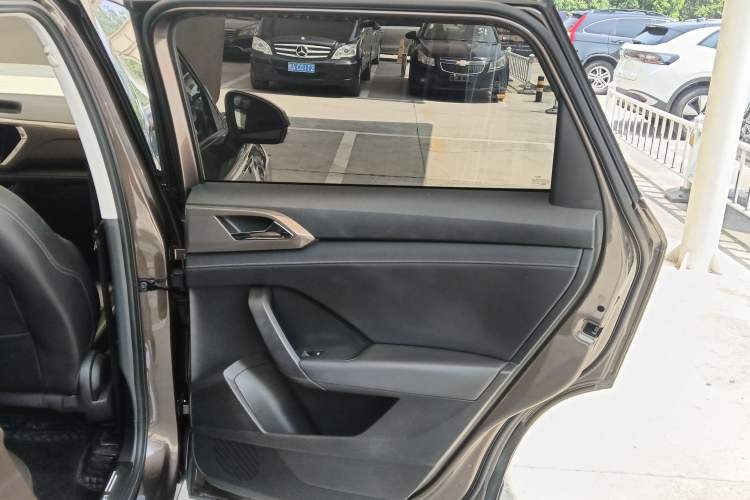 Used Volkswagen Tharu 2019 280TSI Two-Wheel Drive Comfort Edition China V Standard Right Rear Door Interior