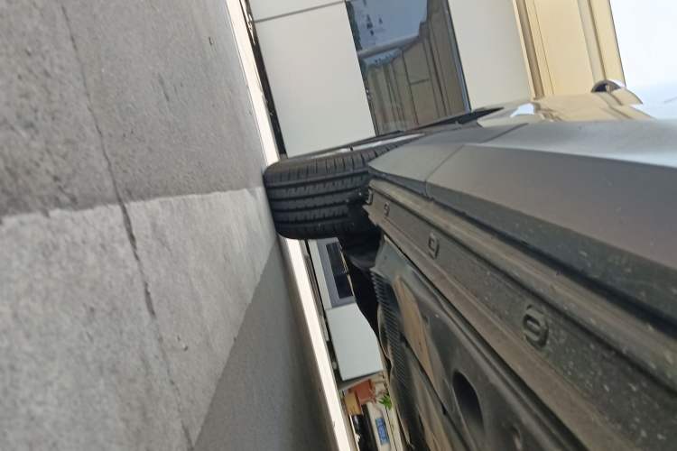 Used Volkswagen Tharu 2019 280TSI Two-Wheel Drive Comfort Edition China V Standard Right Side Sill
