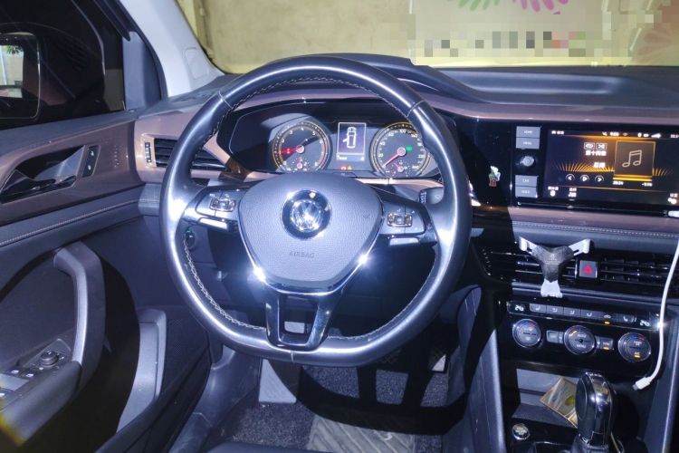 Used Volkswagen Tharu 2019 280TSI Two-Wheel Drive Luxury Version China VI Standard Steering Wheel