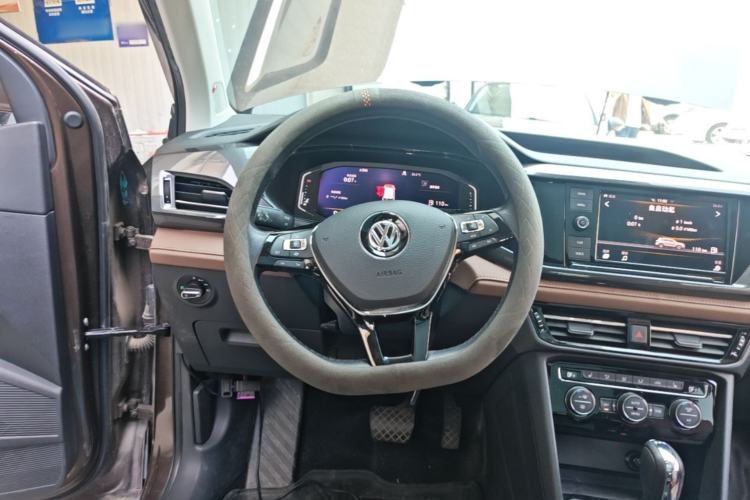 Used Volkswagen Tharu 2019 280TSI Two-Wheel Drive Flagship Edition China V Standard Steering Wheel