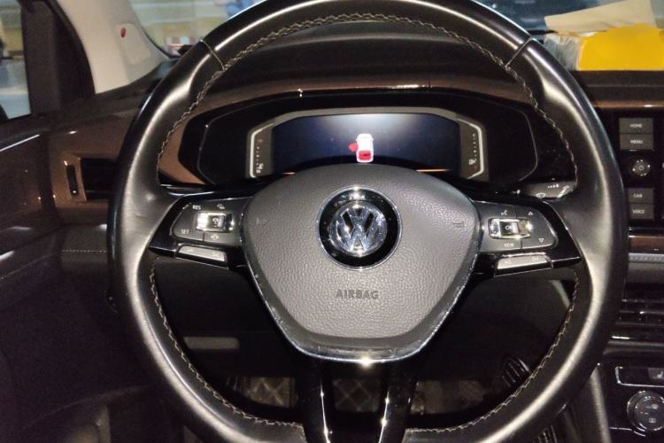 Used Volkswagen Tharu 2019 280TSI Two-Wheel Drive Flagship Edition China V Standard Steering Wheel