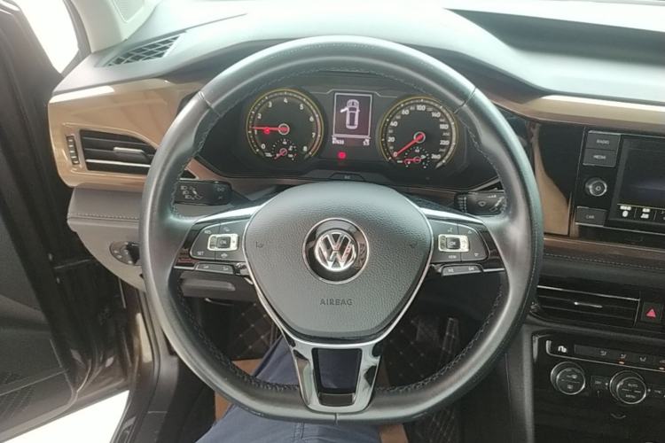 Used Volkswagen Tharu 2019 280TSI Two-Wheel Drive Comfort Edition China VI Standard Steering Wheel