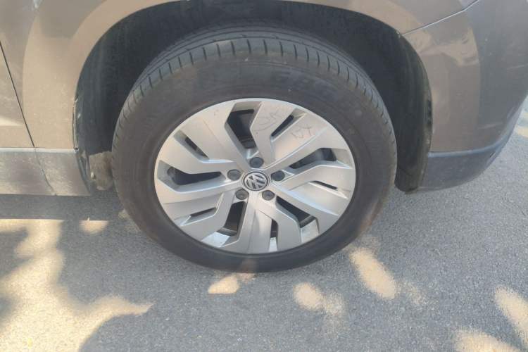 Used Volkswagen Tharu 2019 280TSI Two-Wheel Drive Comfort Edition China V Standard Right Front Wheel Hub