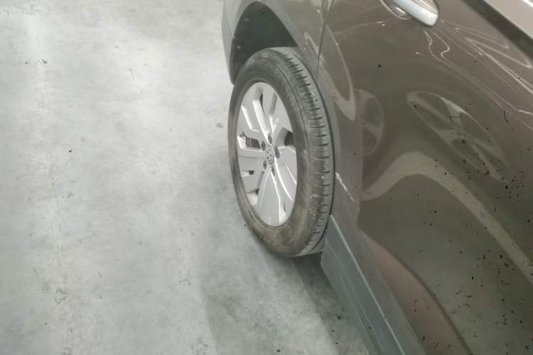 Used Volkswagen Tharu 2019 280TSI Two-Wheel Drive Comfort Edition China VI Standard Right Rear Wheel Hub