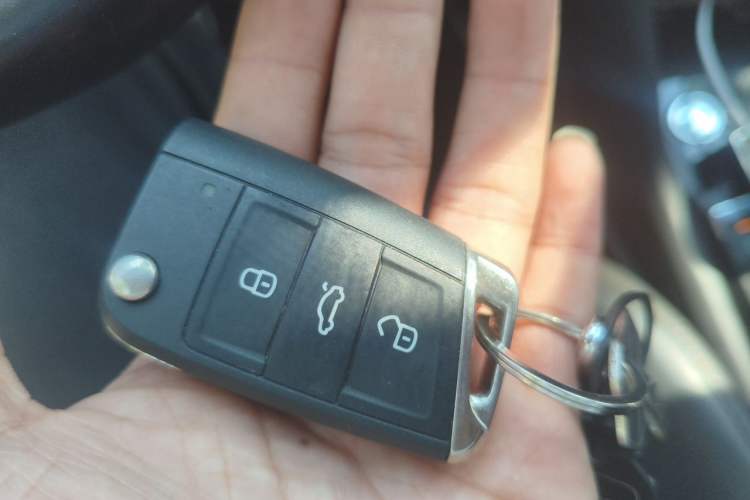Used Volkswagen Tharu 2019 280TSI Two-Wheel Drive Comfort Edition China V Standard Vehicle Key
