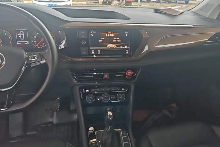 Used Volkswagen Tharu 2019 280TSI Two-Wheel Drive Luxury Edition China V Standard Audio And AC Panel