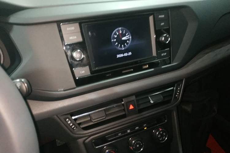Used Volkswagen Tharu 2019 280TSI Two-Wheel Drive Trend Edition China VI Standard Audio And AC Panel